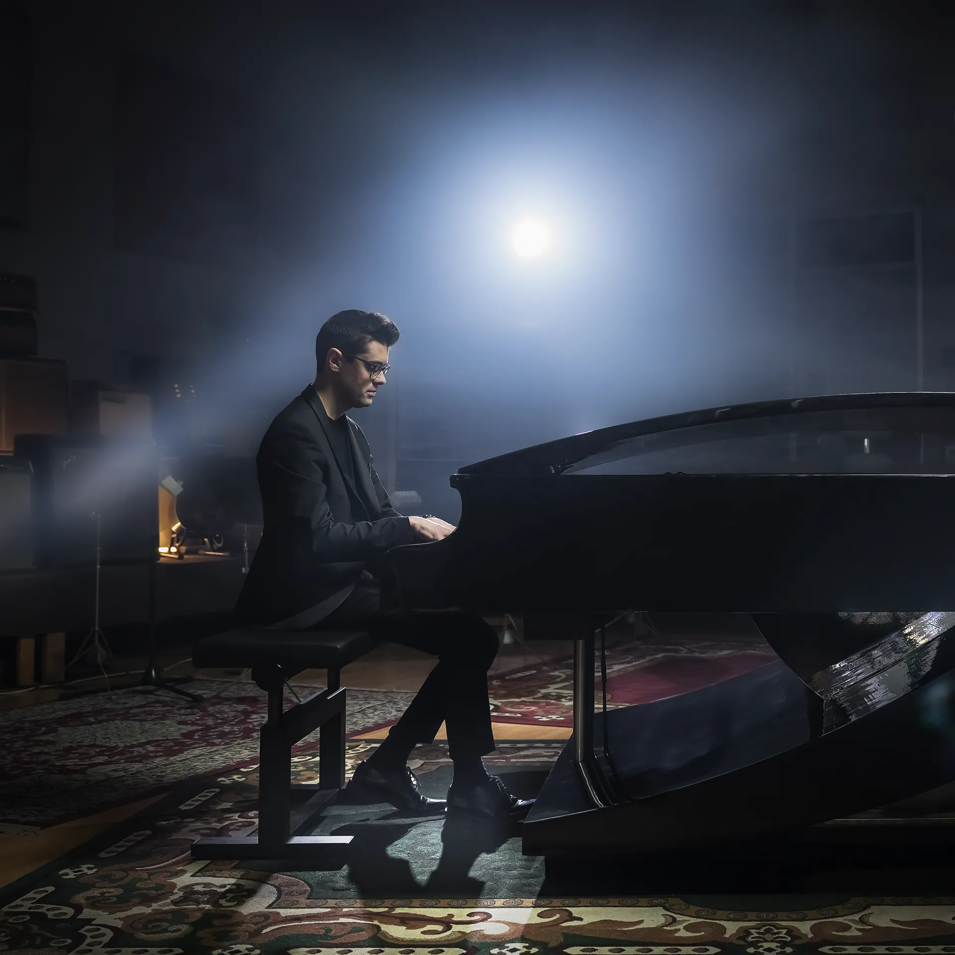 Alessandro Martire playing piano